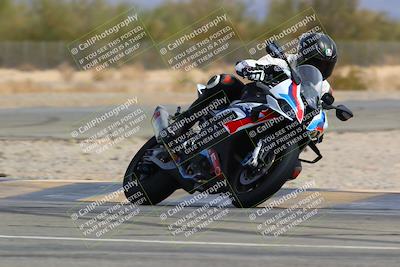 media/Mar-13-2022-SoCal Trackdays (Sun) [[112cf61d7e]]/Turn 2 (130pm)/